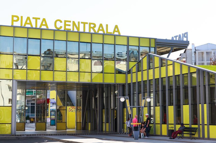 Clădirea Pieței Centrale din Vaslui